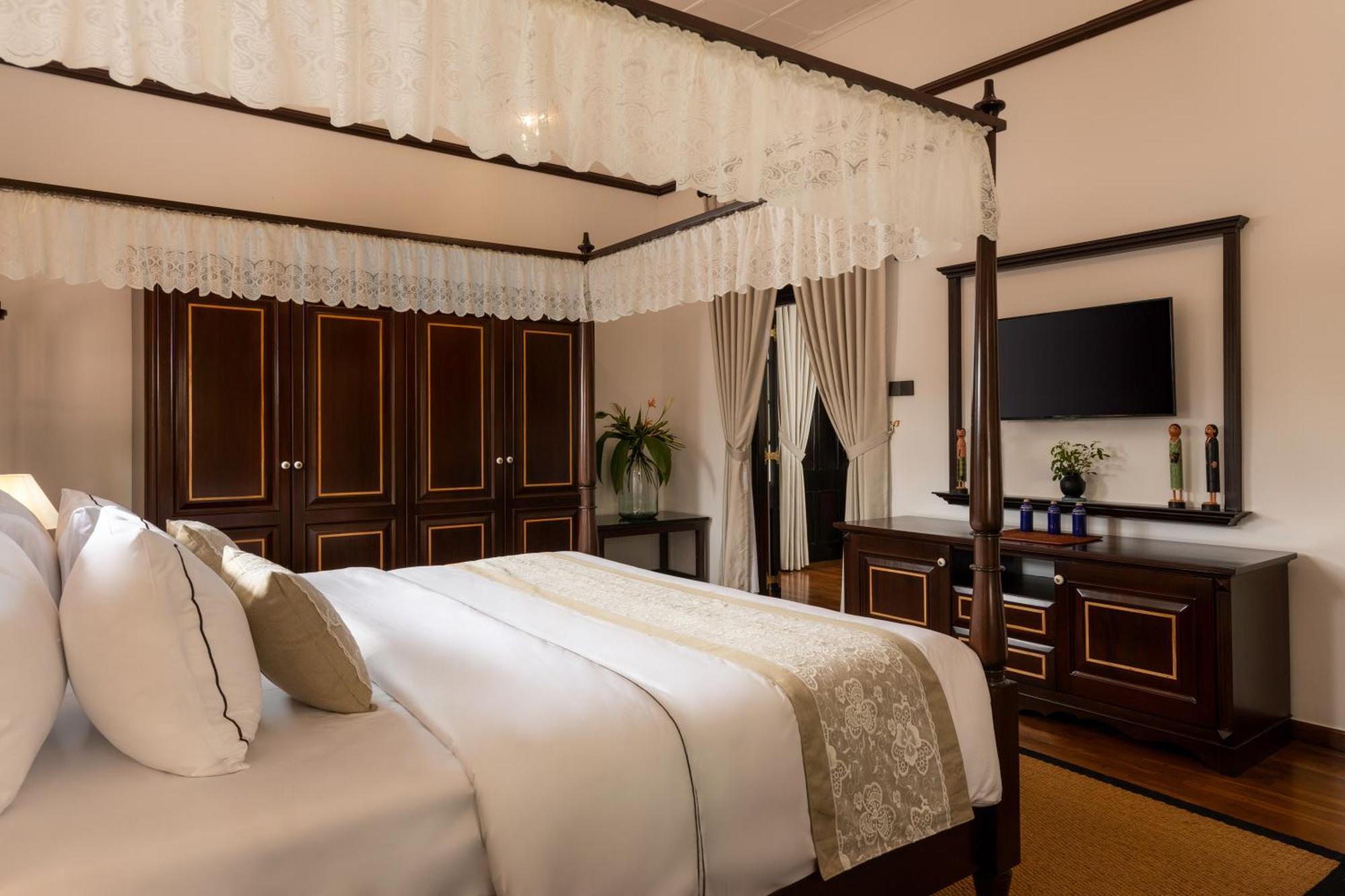 Hotel The Grand Walawwa à Pinnawala  Extérieur photo